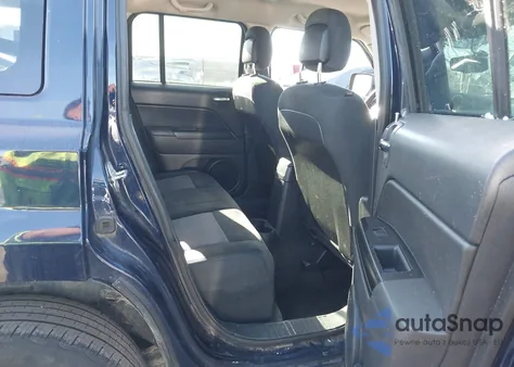 2016 Jeep Patriot Latitude z USA, uszkodzony, nr VIN 1C4NJRFB0GD616655